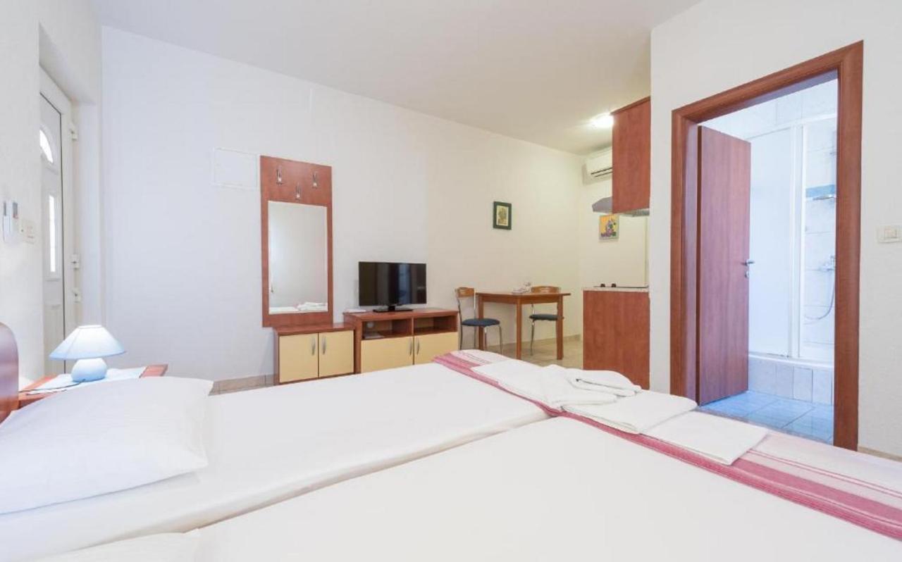 Villa Borna Apartments Дубровник Екстериор снимка