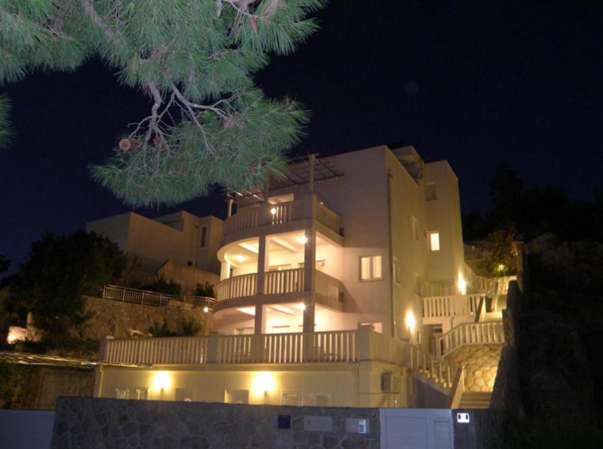 Villa Borna Apartments Дубровник Екстериор снимка