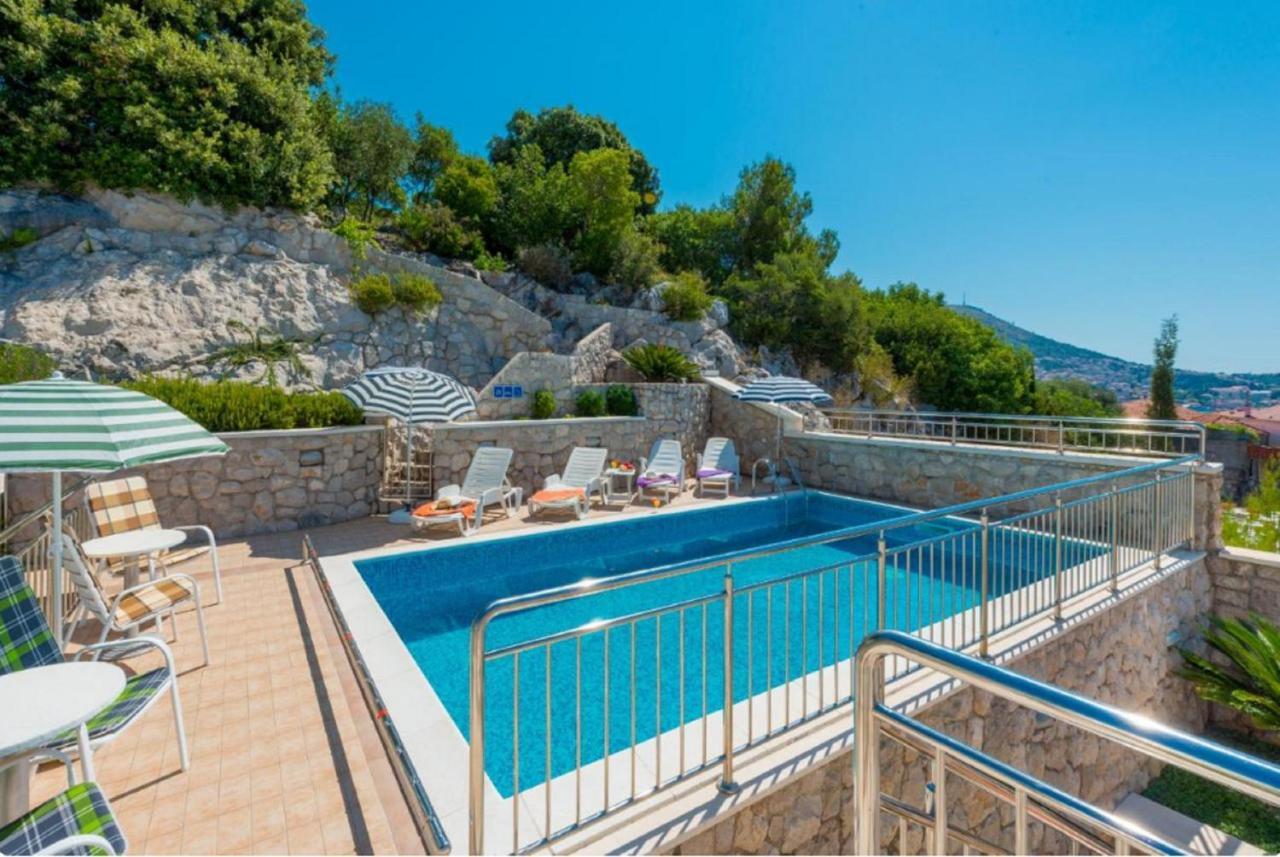 Villa Borna Apartments Дубровник Екстериор снимка