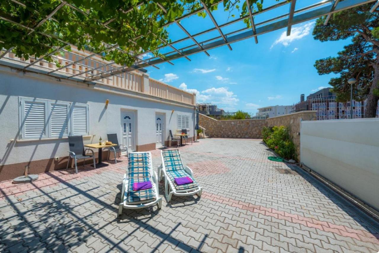 Villa Borna Apartments Дубровник Екстериор снимка