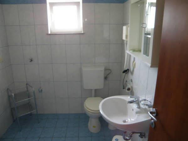 Villa Borna Apartments Дубровник Екстериор снимка